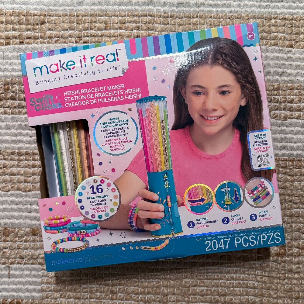 Brand NEW Make It Real Bracelet Maker